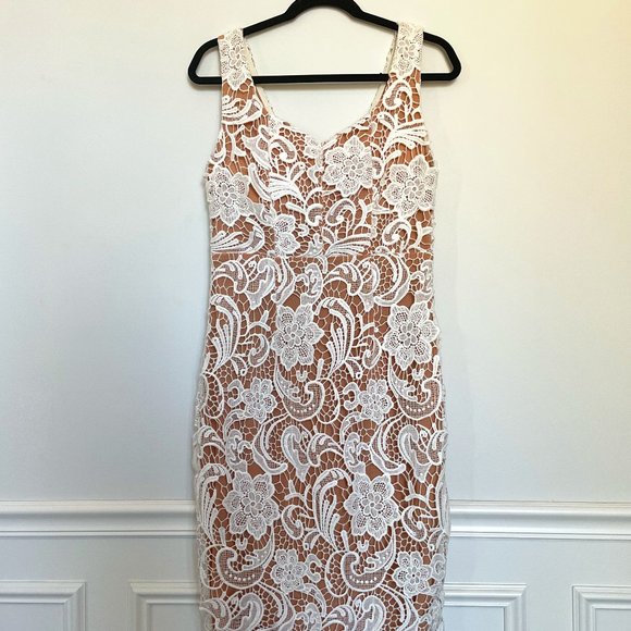 Few Moda - White Lace Dress - Size L - Picture 1 of 6